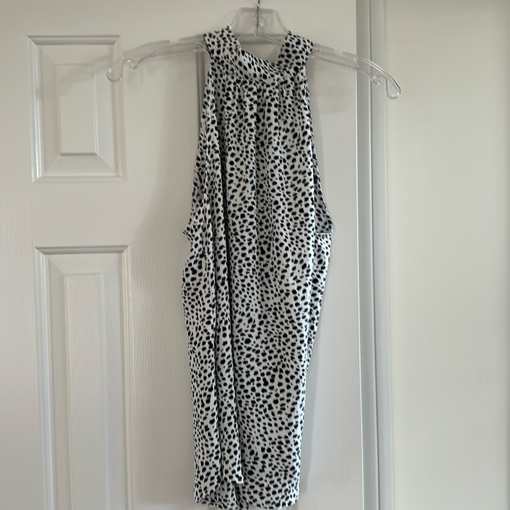Entro Sleeveless Top